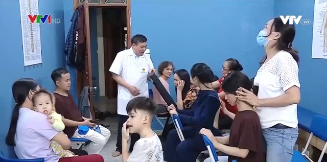 Tổ hợp miễn phí giúp đỡ người nghèo